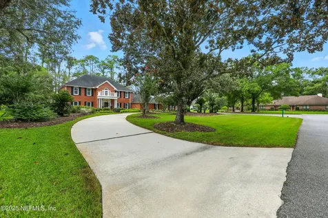 8243 Shady Grove Court Jacksonville FL 32256