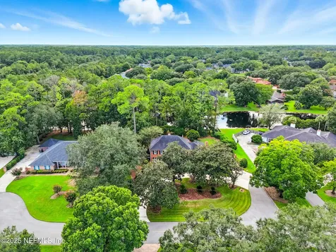 8243 Shady Grove Court Jacksonville FL 32256