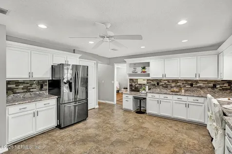 927 Arthur Moore Drive Green Cove Springs FL 32043