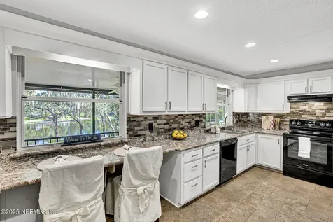 927 Arthur Moore Drive Green Cove Springs FL 32043