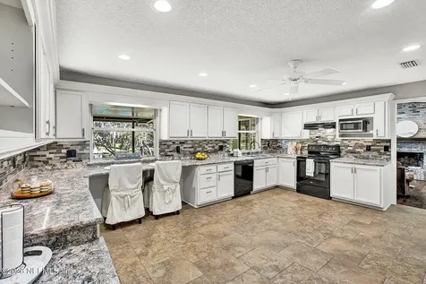 927 Arthur Moore Drive Green Cove Springs FL 32043