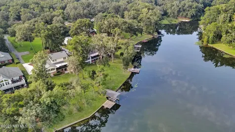 927 Arthur Moore Drive Green Cove Springs FL 32043