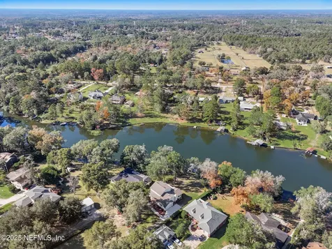 927 Arthur Moore Drive Green Cove Springs FL 32043