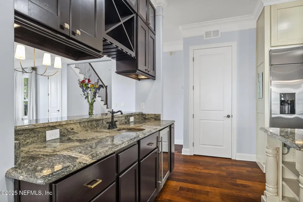 102 Yacht Club Pointe Green Cove Springs FL 32043