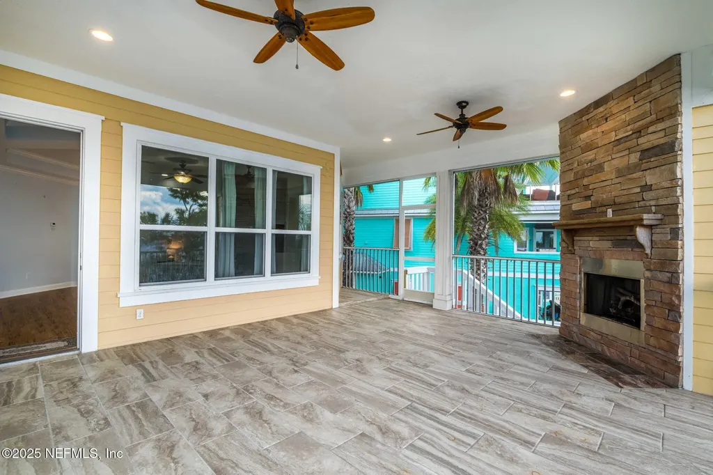 102 Yacht Club Pointe Green Cove Springs FL 32043