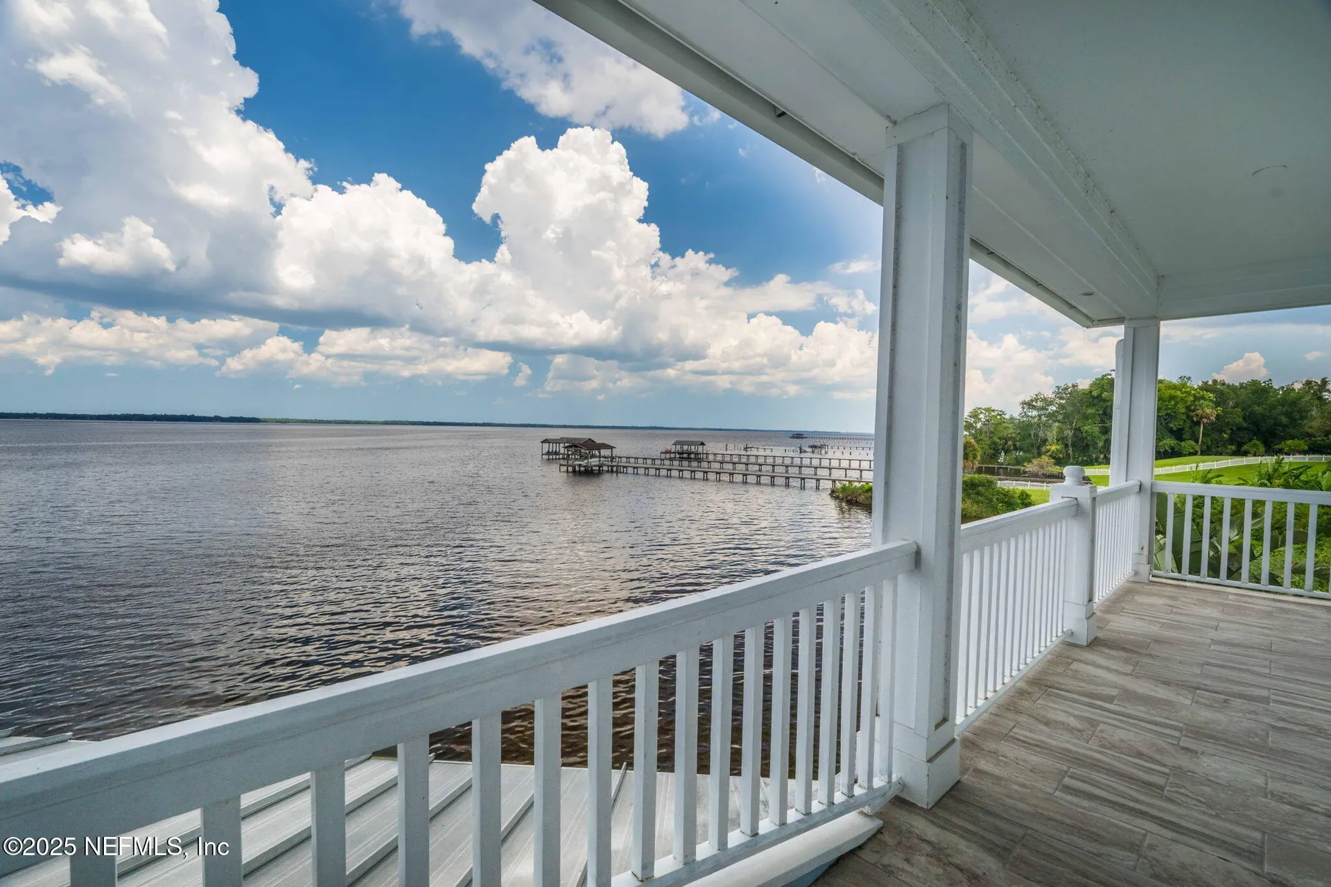 102 Yacht Club Pointe Green Cove Springs FL 32043