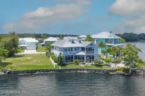 102 Yacht Club Pointe Green Cove Springs FL 32043