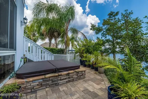 102 Yacht Club Pointe Green Cove Springs FL 32043