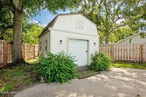 11035 Oak Ridge Drive N Jacksonville FL 32225