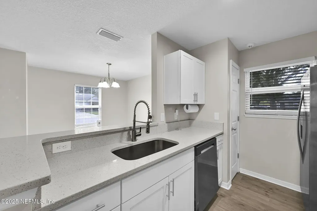 3702 Wood Creek Lane Jacksonville FL 32206