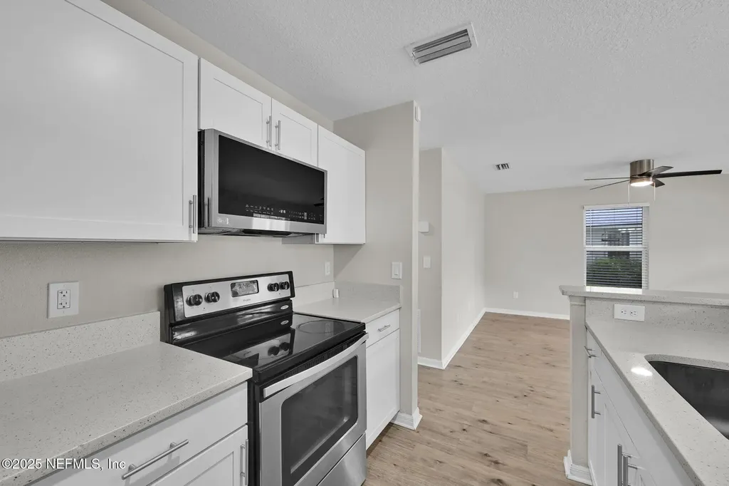 3702 Wood Creek Lane Jacksonville FL 32206
