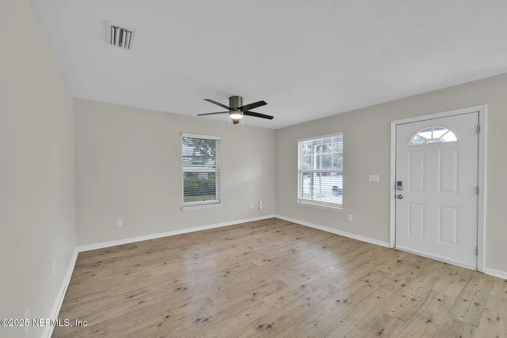 3702 Wood Creek Lane Jacksonville FL 32206