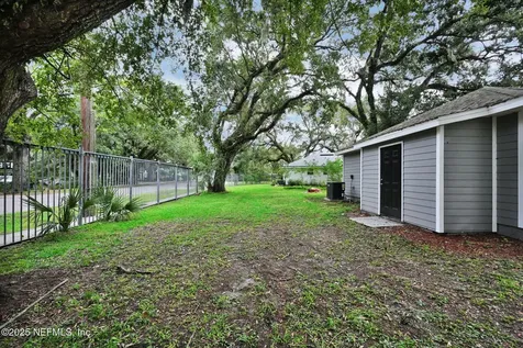 3702 Wood Creek Lane Jacksonville FL 32206