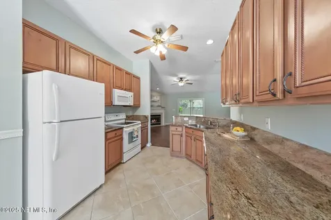 9317 Beresford Court Jacksonville FL 32244