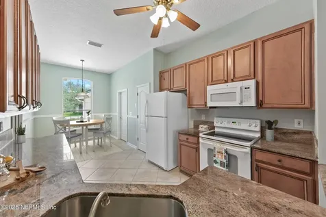 9317 Beresford Court Jacksonville FL 32244