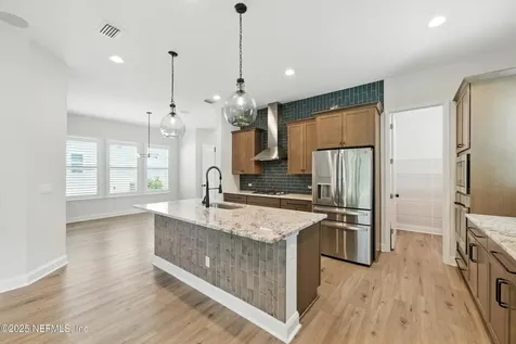 10180 Fulcrum Avenue Jacksonville FL 32256