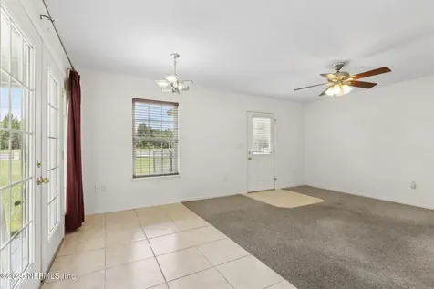 451632 State Road 200 Callahan FL 32011