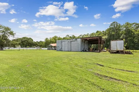 451632 State Road 200 Callahan FL 32011