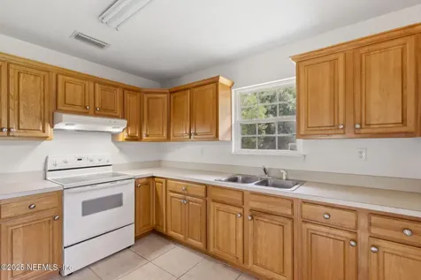 451632 State Road 200 Callahan FL 32011