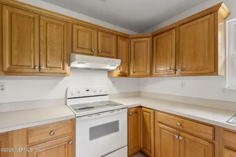 451632 State Road 200 Callahan FL 32011
