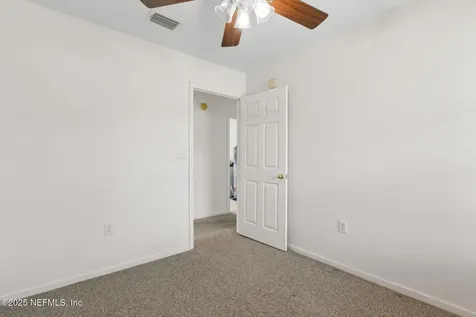 451632 State Road 200 Callahan FL 32011