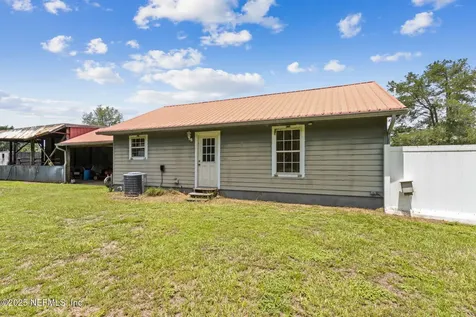 451632 State Road 200 Callahan FL 32011