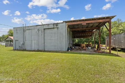 451632 State Road 200 Callahan FL 32011