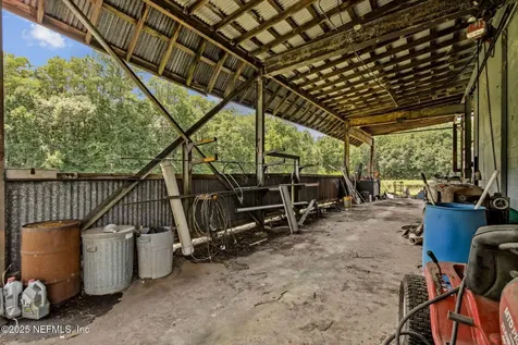 451632 State Road 200 Callahan FL 32011