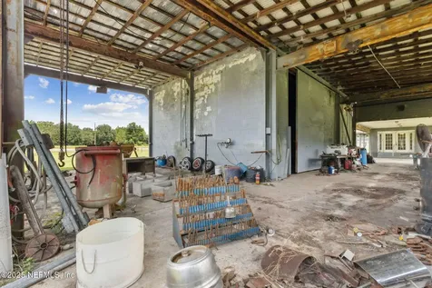 451632 State Road 200 Callahan FL 32011