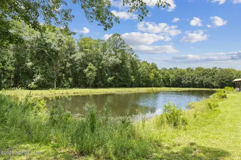 451632 State Road 200 Callahan FL 32011