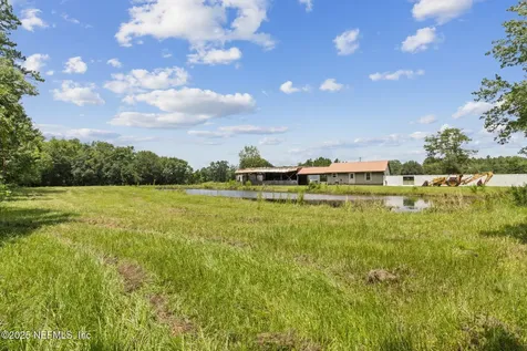 451632 State Road 200 Callahan FL 32011