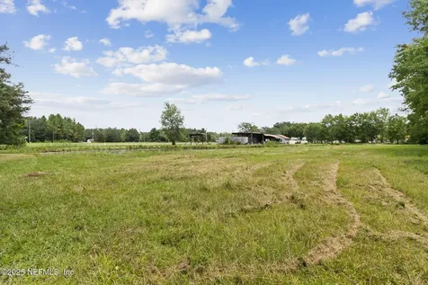 451632 State Road 200 Callahan FL 32011