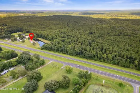 451632 State Road 200 Callahan FL 32011
