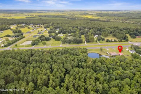 451632 State Road 200 Callahan FL 32011