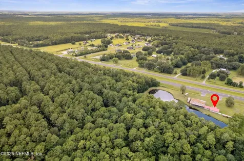 451632 State Road 200 Callahan FL 32011