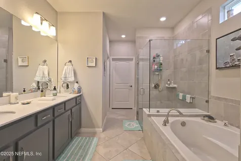 10982 Kentworth Way Jacksonville FL 32256