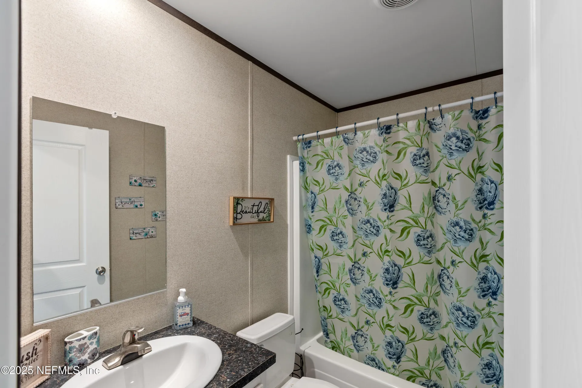 121 Kenny Lane Florahome FL 32140