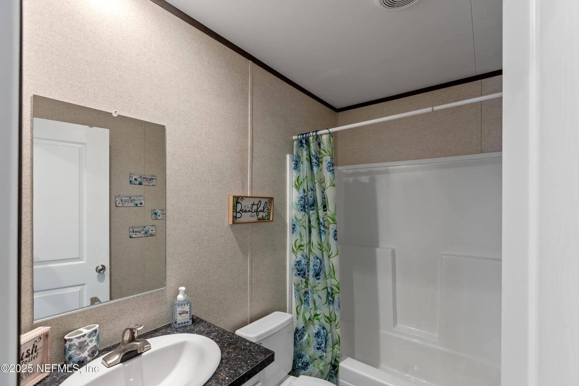 121 Kenny Lane Florahome FL 32140