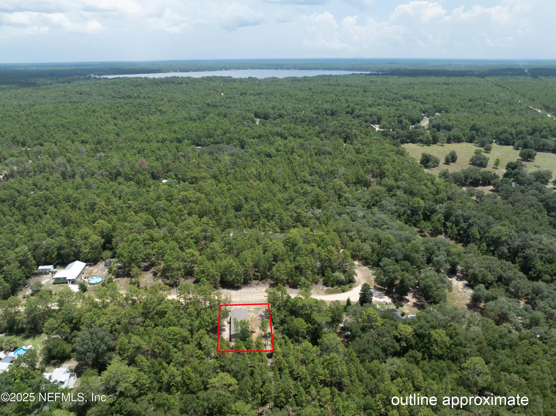 121 Kenny Lane Florahome FL 32140