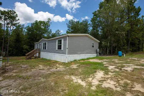 121 Kenny Lane Florahome FL 32140