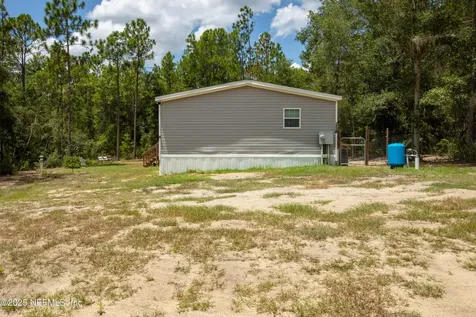 121 Kenny Lane Florahome FL 32140