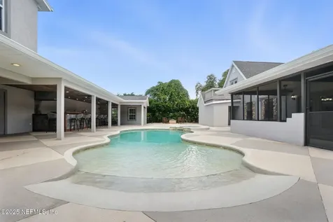 1960 SE 150th Street Summerfield FL 34491