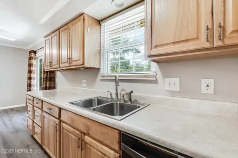 6149 Post Oak Road W Jacksonville FL 32277