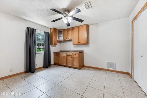 6149 Post Oak Road W Jacksonville FL 32277