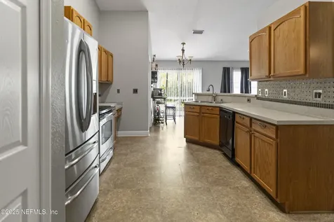 6773 Plum Lake Drive N Jacksonville FL 32222