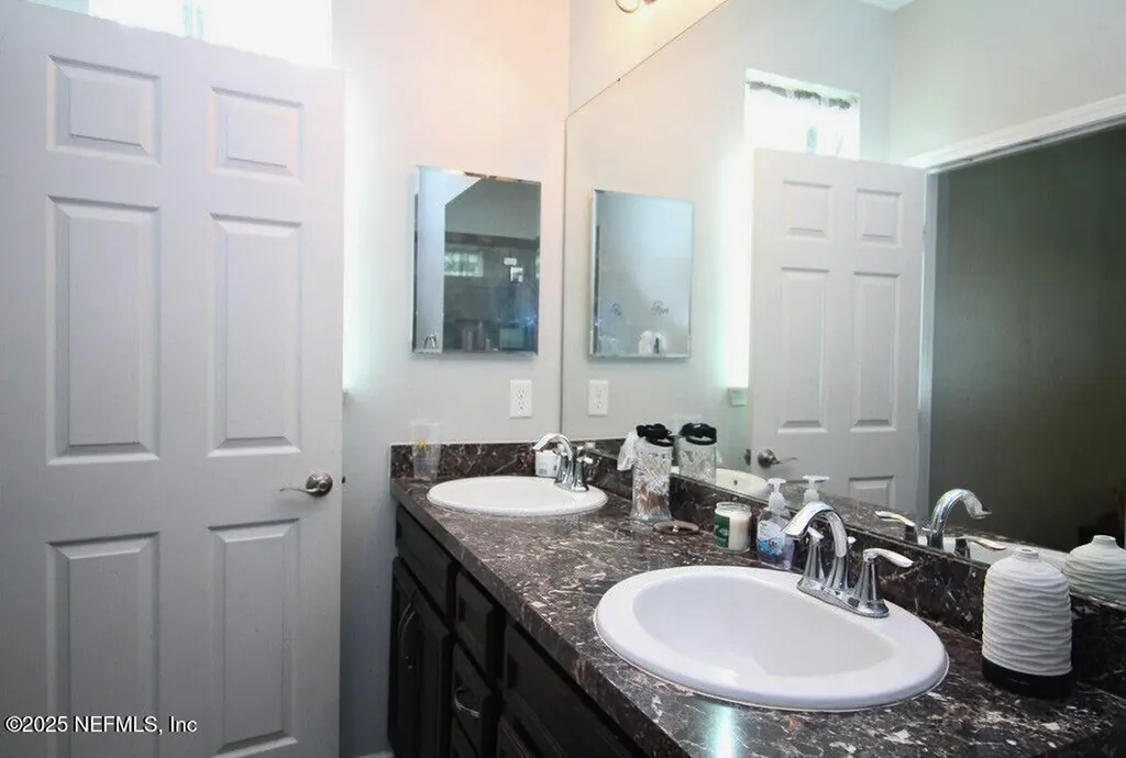 11738 Lake Bend Circle Jacksonville FL 32218