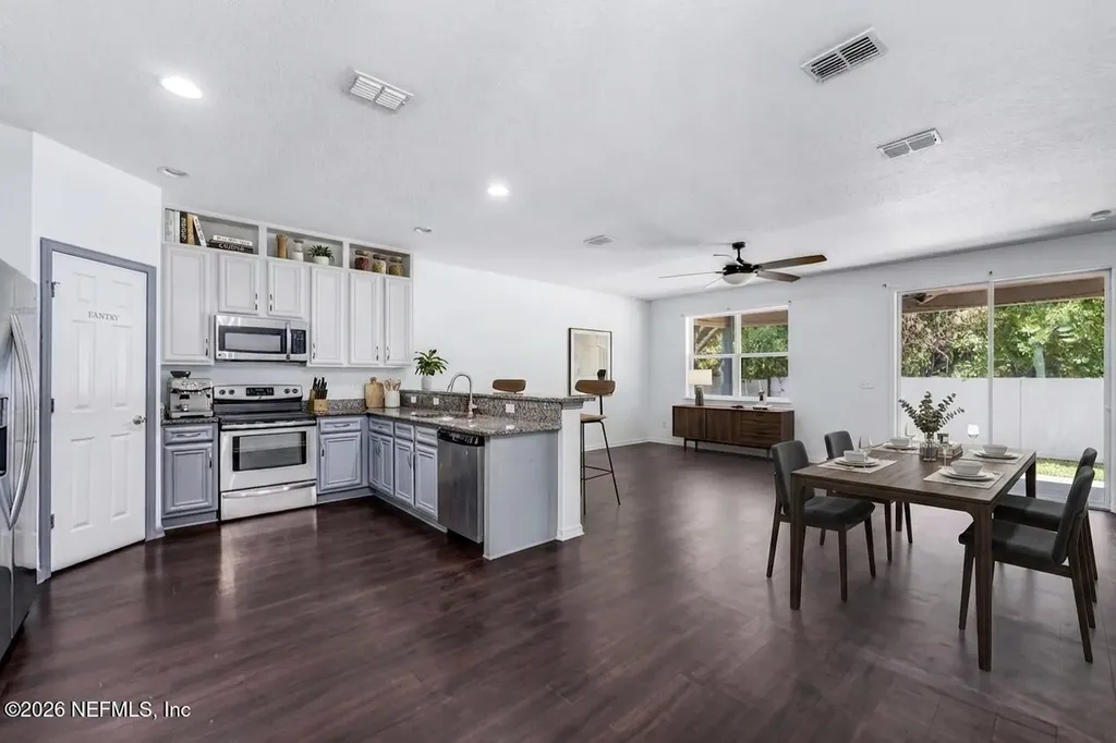 11738 Lake Bend Circle Jacksonville FL 32218