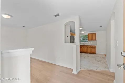 1457 Bassett Road Jacksonville FL 32208