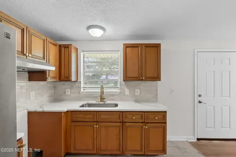 1457 Bassett Road Jacksonville FL 32208