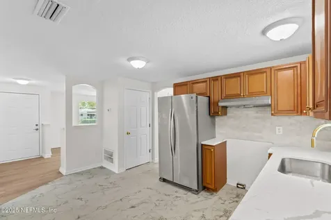 1457 Bassett Road Jacksonville FL 32208